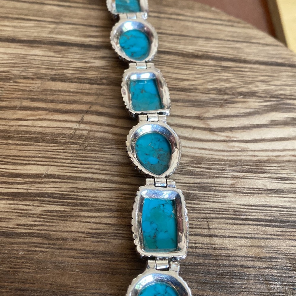 BARSE——Beautiful large Turquoise bracelet.  7-1/2” - Picture 8 of 12